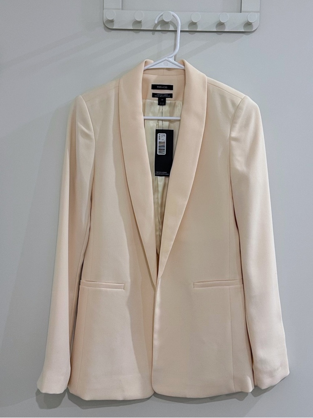 NWT- RW&CO. Light Peach Open Blazer